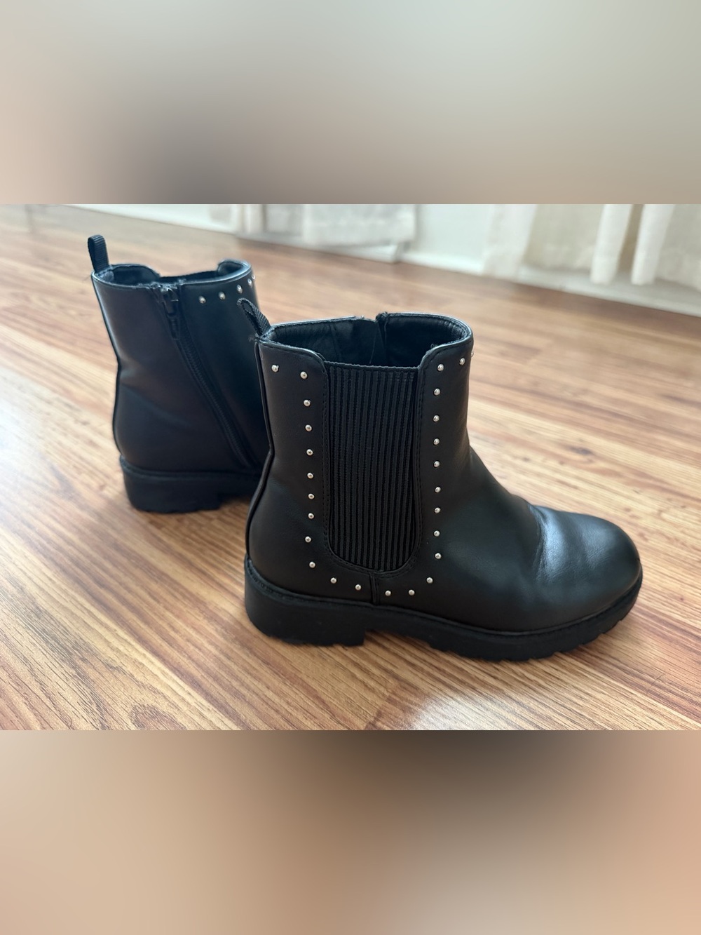 Kohl's Black Girls' Studded Chelsea Boots